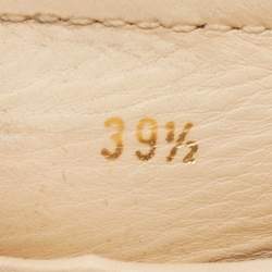 Pre Owned Tod's Cream Leather Slip On Loafers  Size 39.5