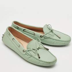 Tod's Green Leather Gommino Slip On Loafers Size 37