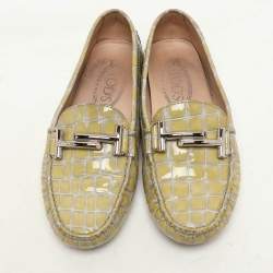 Tod's Yellow Croc Embossed Patent Leather Loafers Size 36