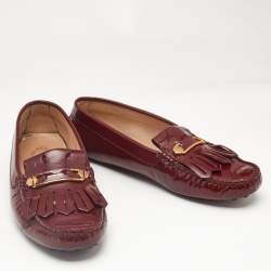 Tod's Burgundy Patent Leather Safety Pin Detail Fringe Loafers Size 37.5