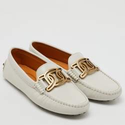Tod's Off White Leather Chain Detail Kate Loafers Size 35.5