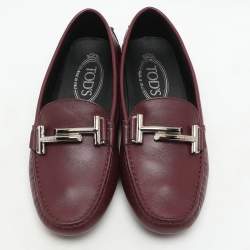 Tod's Burgundy Leather Loafers Size 36