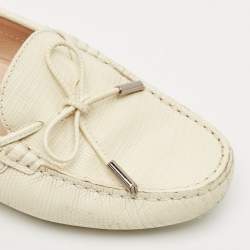 Pre Owned Tod's Cream Lizard Embossed Leather Bow Slip On Loafers Size 37.5