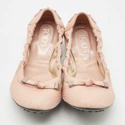 Pre Owned Tod's Light Pink Leather Bow Scrunch Ballet Flats Size 39