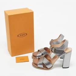 Pre Owned Tod's Silver Leather Ankle Strap Platform Sandals Size 40