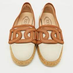 مملوكة مسبقًا Tod's Beige/Brown Canvas and Leather Chain Detail Espadrille Flats Size 37.5