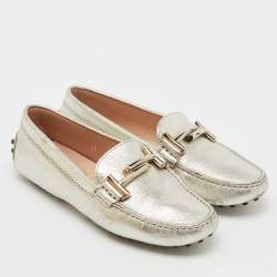 Pre Owned Tod's Silver Leather Double T Slip On Loafers Size 35