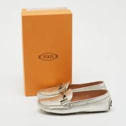 Pre Owned Tod's Silver Leather Double T Slip On Loafers Size 35