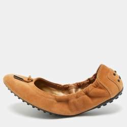 Pre Owned Tod's Beige Suede Bow Scrunch Ballet Flats Size 37.5