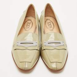 Pre Owned Tod's Green Patent Leather Slip On Loafers Size 41.5