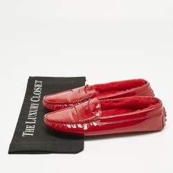 Pre Owned Tod's for Ferrari Red Patent and Shearing Bow Slip On Loafers Size 37