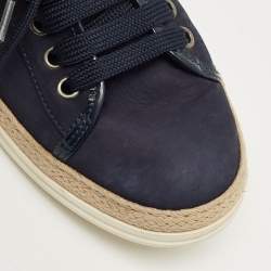 Pre Owned Tod's Navy Blue Nubuck Leather and Patent Leather Lace Up Sneakers Size 36