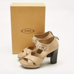 Pre Owned Tod's Beige Leather Chainlink Sandals Size 36.5