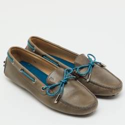 Pre Owned Tod's Grey/Blue Leather Gommino Bow Slip On Loafers Size 36