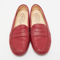 Pre Owned Tod's Red Leather Gommino Slip On Loafers Size 39.5