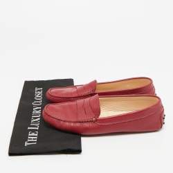 Pre Owned Tod's Red Leather Gommino Slip On Loafers Size 39.5