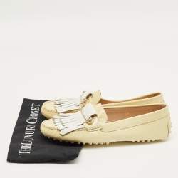 Pre Owned Tod's Beige/White Patent Leather Buckle Detail Fringe Loafers Size 39