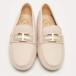 Pre Owned Tod's Beige Leather Slip On Loafers Size 35.5