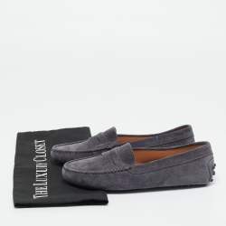 مملوكة مسبقًا Tod's Gommini Size 35 Grey Suede Driver Loafers