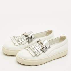 Pre Owned حذاء لوفر سنيكرز تودز جلد أبيض بمقاس 36 بشريط مع شرابة بدون أربطة