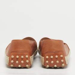 Pre Owned حذاء لوفرز إسبادريل تودز جلد بيج مقاس 38