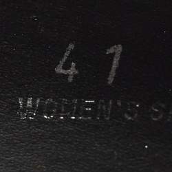 مملوكة مسبقًا حذاء كعب عالي تودز جلد لامع أزرق داكن مقاس 41