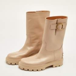 Pre Owned حذاء بوت متوسط الساق تودز جلد ناعم بيج مع تفاصيل إبزيم مقاس 36.5