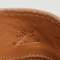 Pre Owned حذاء بوت متوسط الساق تودز جلد ناعم بيج مع تفاصيل إبزيم مقاس 36.5