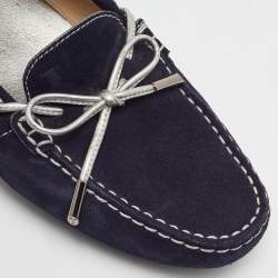 مملوكة مسبقًا حذاء لوفر تودز سويدي أزرق كحلي ربطة مقاس 36