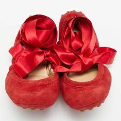 Pre Owned Tod's Cherry Size 38.5 Red Suede Ankle Wrap Scrunch Ballet Flats