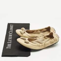 مملوكة مسبقًا حذاء باليرينا فلات تودز سكرنش جلد بيج مقاس 37