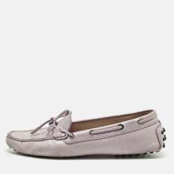 مملوكة مسبقًا Tod's Gommino Size 38.5 Purple Leather Bow Loafers