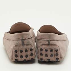 مملوكة مسبقًا Tod's Gommino Size 36.5 Taupe Brown Leather Slip On Loafers