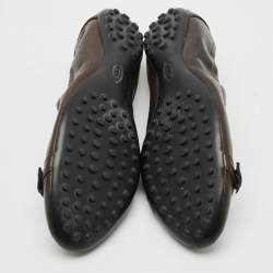 مملوكة مسبقًا حذاء باليه فلات تودز شرشيب سويدي بني وأسود جلد وبرنيق مقاس 37