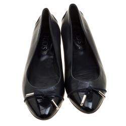 Pre Owned Tod's Navy Blue Leather Cap Toe Ballet Flats Size 36