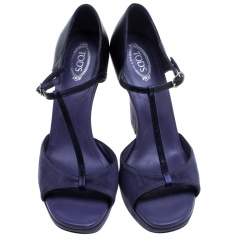 مملوكة مسبقًا Tod's Blue Suede T-Strap Platform Wedge Sandals Size 38
