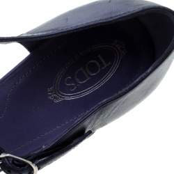 مملوكة مسبقًا Tod's Blue Suede T-Strap Platform Wedge Sandals Size 38