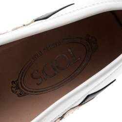 Pre Owned حذاء لوفرز تودز جلد ثعبان وجلد متعدد الألوان سليب أون مقاس 39.5