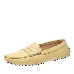 Pre Owned Tod's Yellow Leather Gommino Loafers Size 36