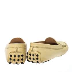 Pre Owned Tod's Yellow Leather Gommino Loafers Size 36