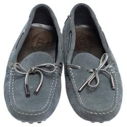 Pre Owned Tod's Grey Suede Leather Gommino Slip On Loafers Size 37