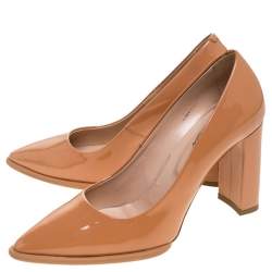 Pre Owned Tod's Beige Patent Leather Pointed Toe Pumps Size 35