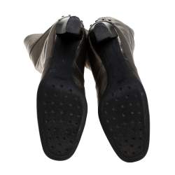 Pre Owned حذاء بوت ركبه تودز جلد رصاصي ميتالك مقاس 39