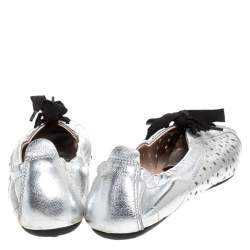 Pre Owned Tod's Metallic Silver Perforated Leather Lace Up Scrunch Low Top Sneakers Size 39