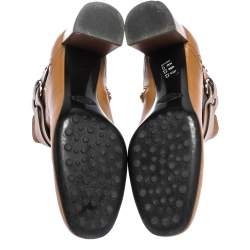 مملوكة مسبقًا حذاء بوت كاحل تودز مزين بإبزيم جلد بني مقاس 39