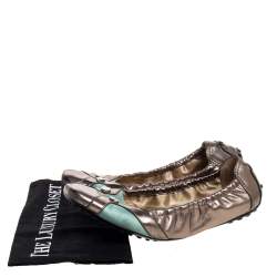 Tod's Metallic/Green Leather Scrunch Ballet Flats Size 38.5