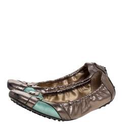 Tod's Metallic/Green Leather Scrunch Ballet Flats Size 38.5