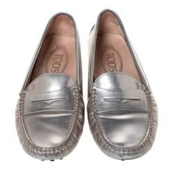Pre Owned Tod's Metallic Silver Leather Penny Loafers Size 35.5