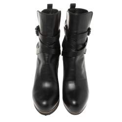 مملوكة مسبقًا Tod's Black Leather Ankle Boots Size 38.5 