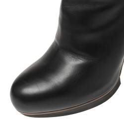 مملوكة مسبقًا Tod's Black Leather Ankle Boots Size 38.5 